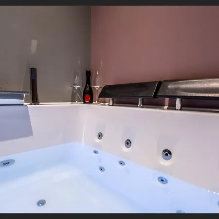 Idromassaggio Jacuzzi Novara